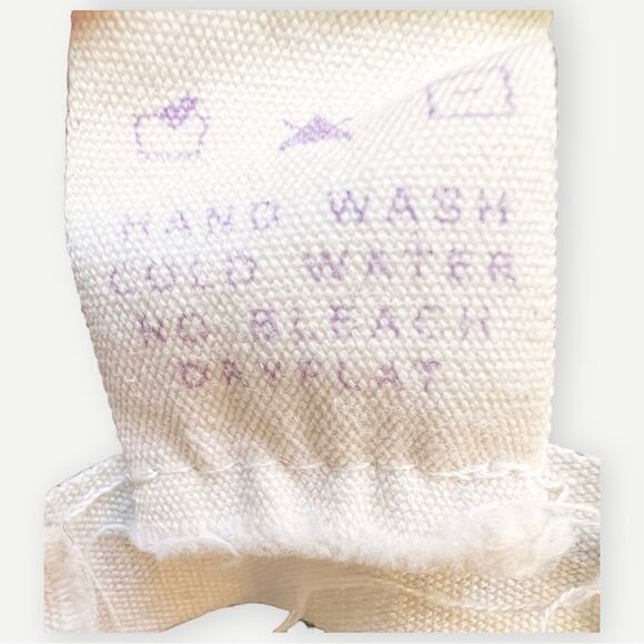 Miley and Molly Sheer Lightweight Black & White Flowy Shrug Cardigan. One size. - Picture 7 of 8